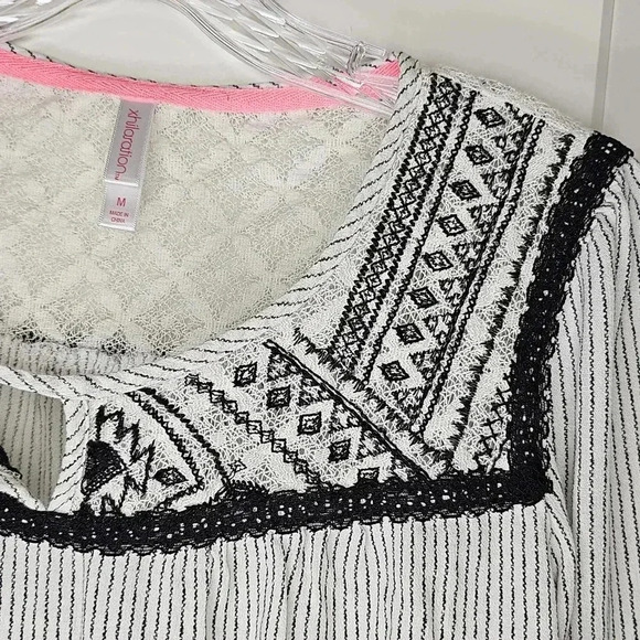 Witchy Gothic Retro Black White Boho 3/4 Sleeve Rayon Blouse Lace Detail M - Picture 2 of 10